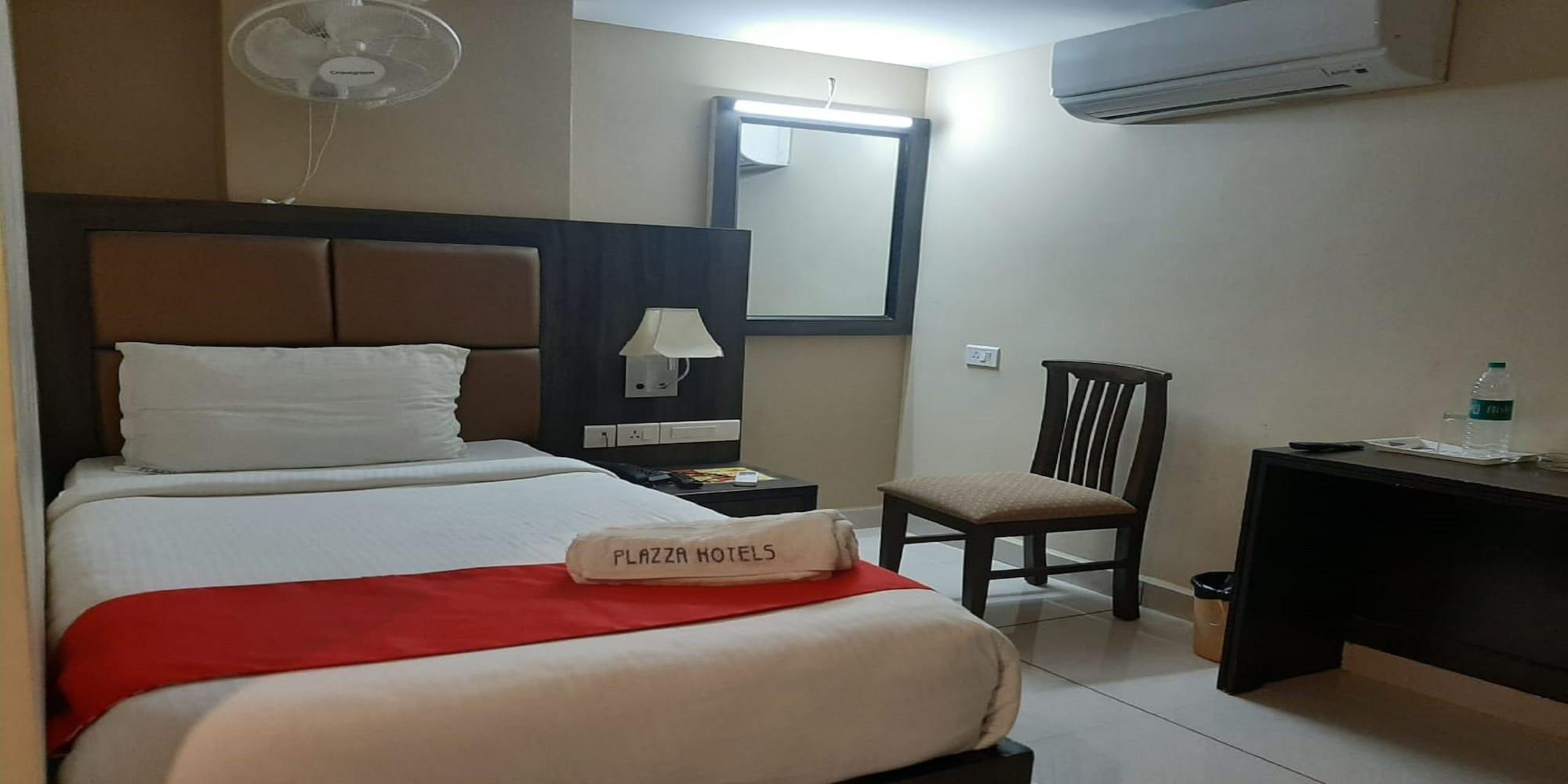 Plaza Hotel Trichy Tiruchirappalli Extérieur photo