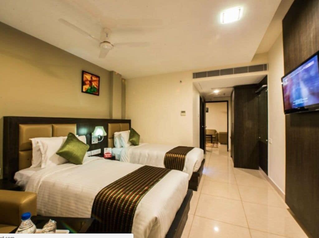 Plaza Hotel Trichy Tiruchirappalli Extérieur photo