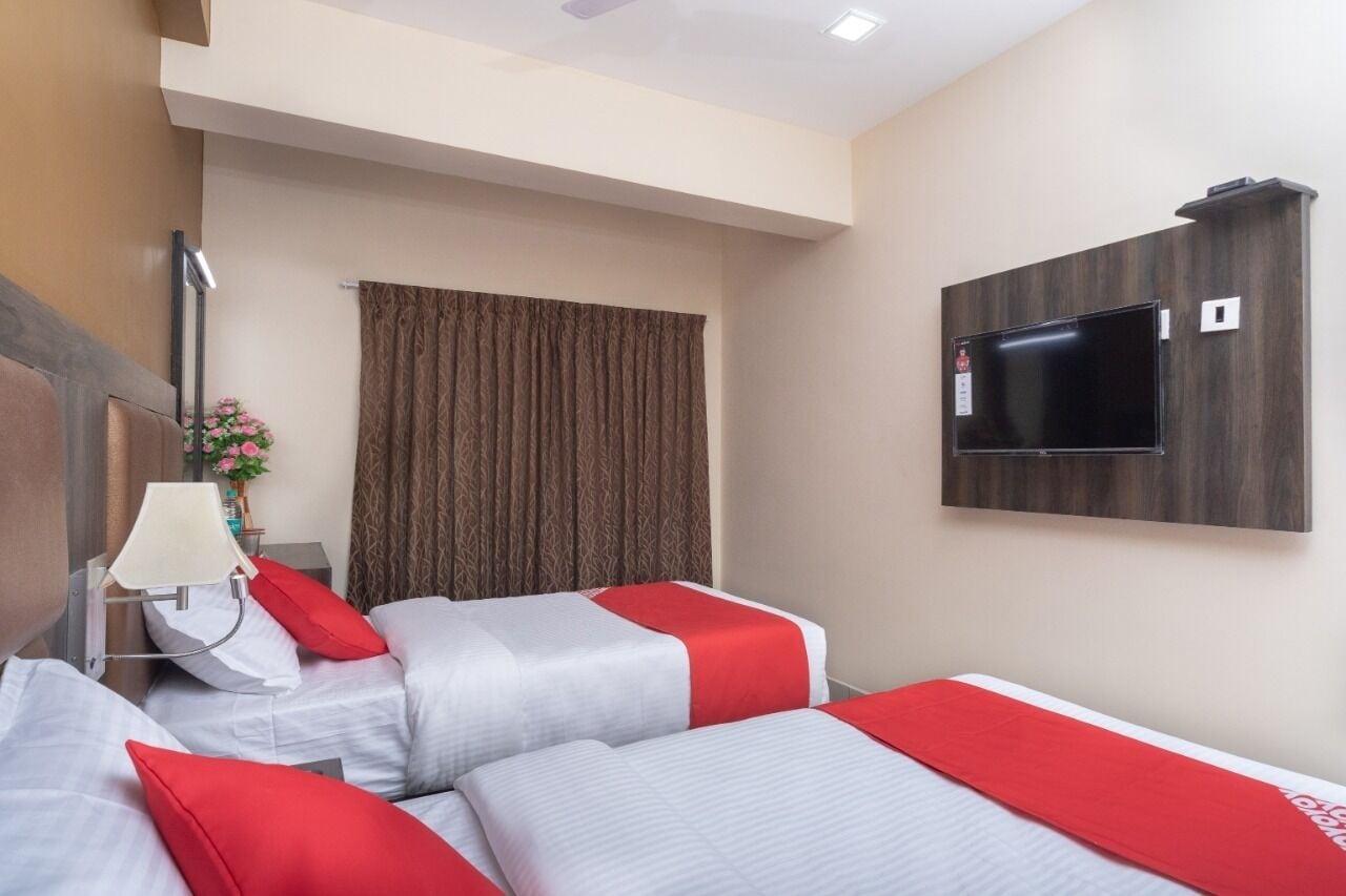 Plaza Hotel Trichy Tiruchirappalli Extérieur photo