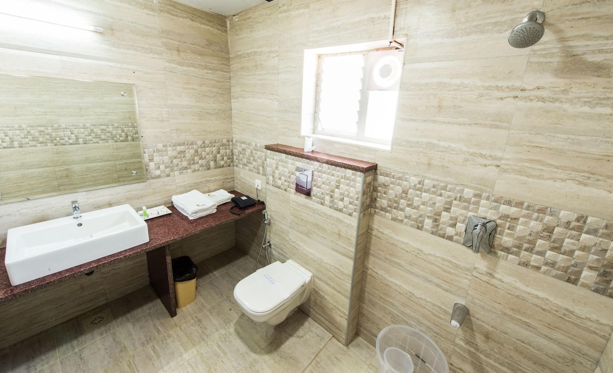Plaza Hotel Trichy Tiruchirappalli Extérieur photo