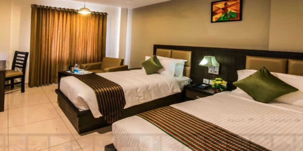 Plaza Hotel Trichy Tiruchirappalli Extérieur photo